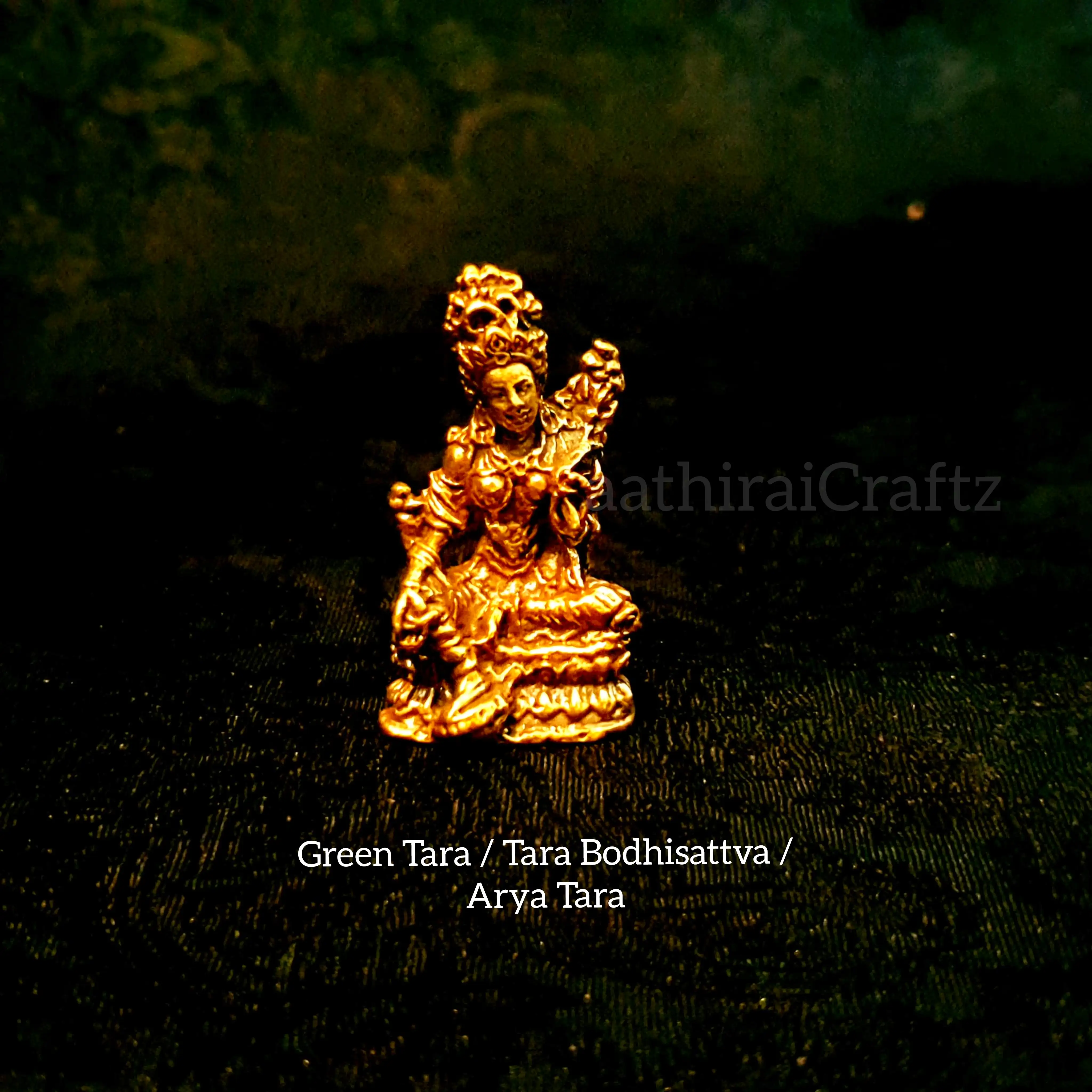 Green Tara / Tara Bodisattva / Arya Tara Miniature - image 1