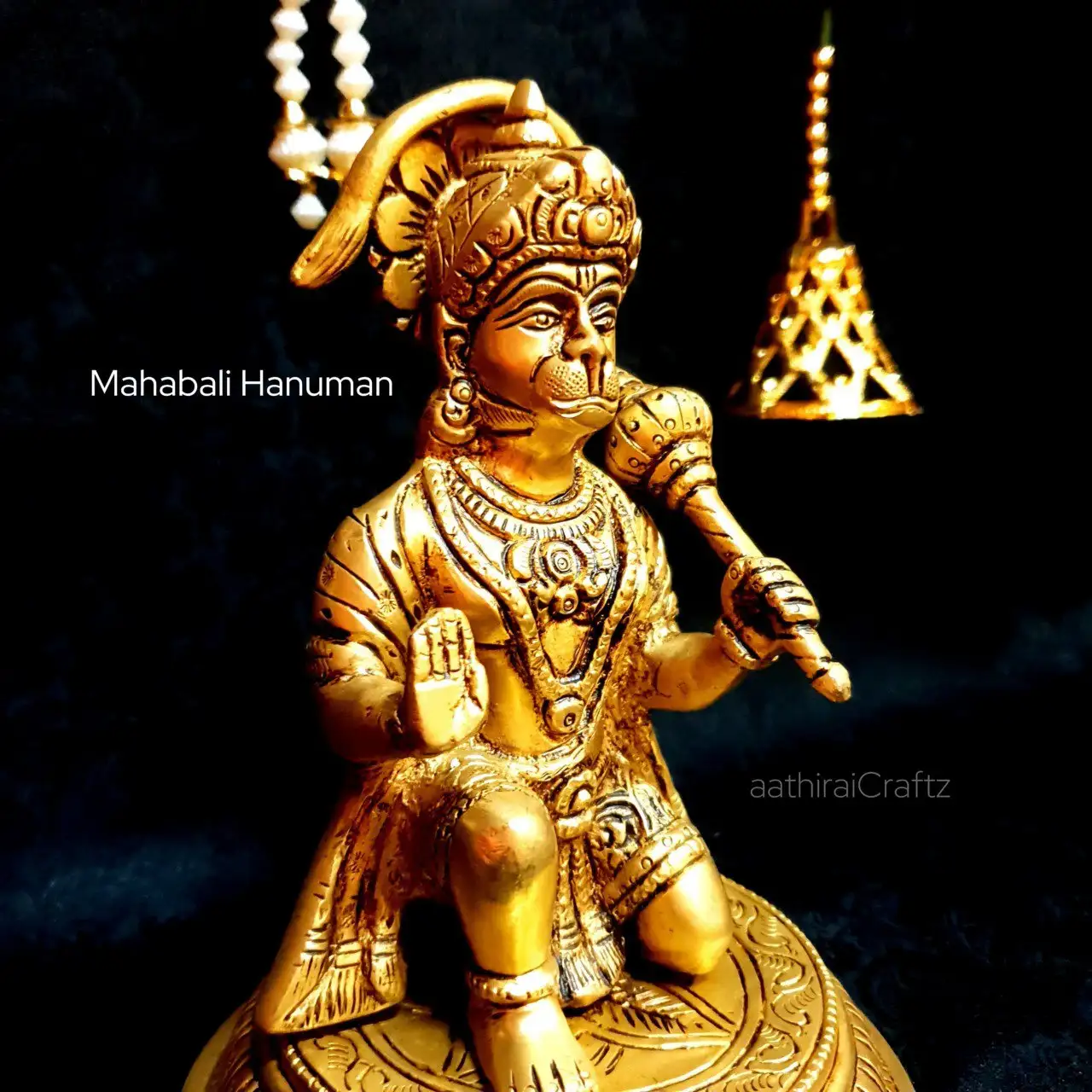 Mahabali Hanuman / Anjaneya Statue
Brass Antique Finish - image 2