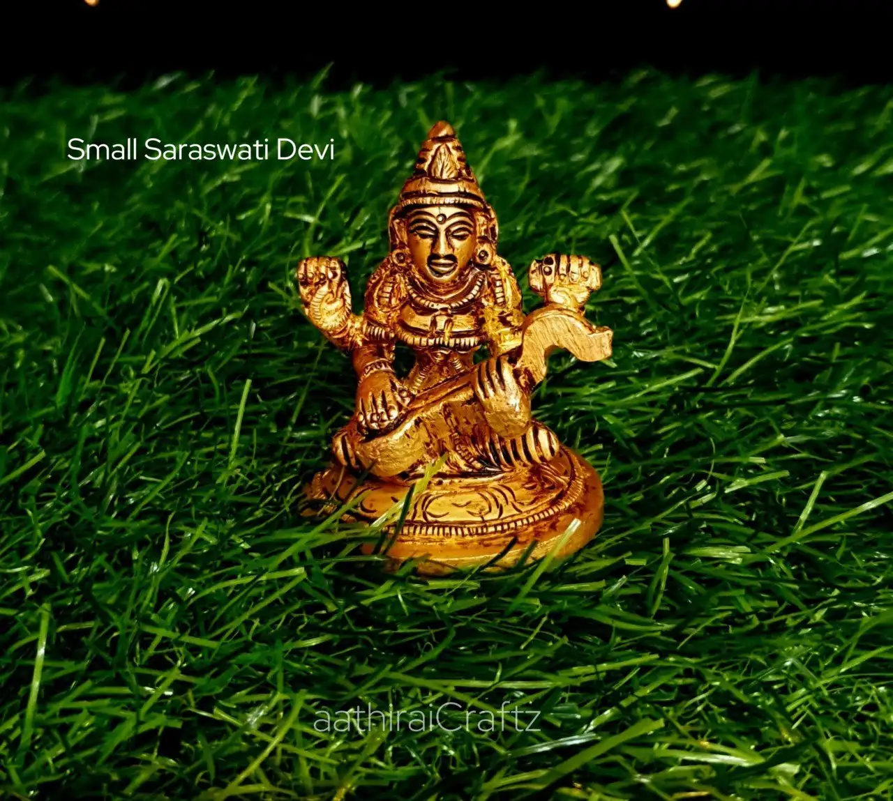 Small Saraswati Devi/ Saraswathi Devi
Brass Antique Finish - image 2