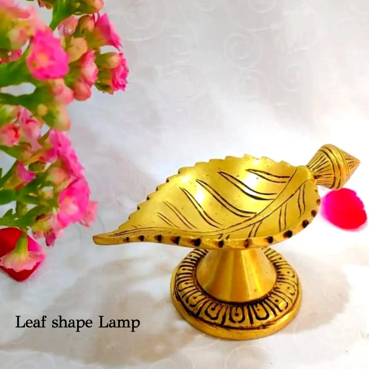 Leaf shaped Diya / Lamp Brass Antique Finish - image 1