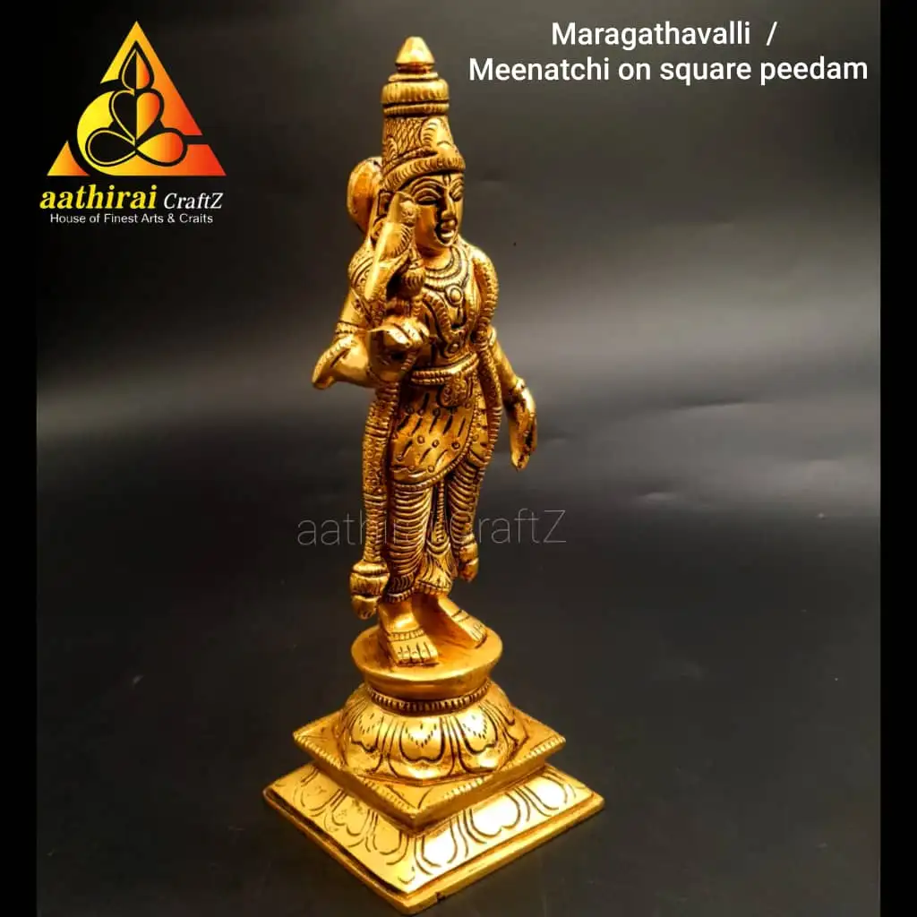 Maragathavalli / Meenatchi On Square Peedam - image 2