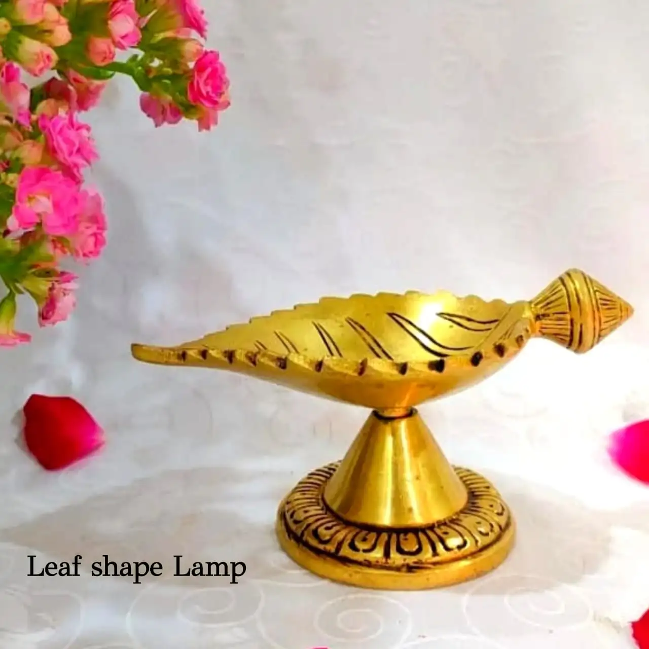 Leaf shaped Diya / Lamp Brass Antique Finish - image 2